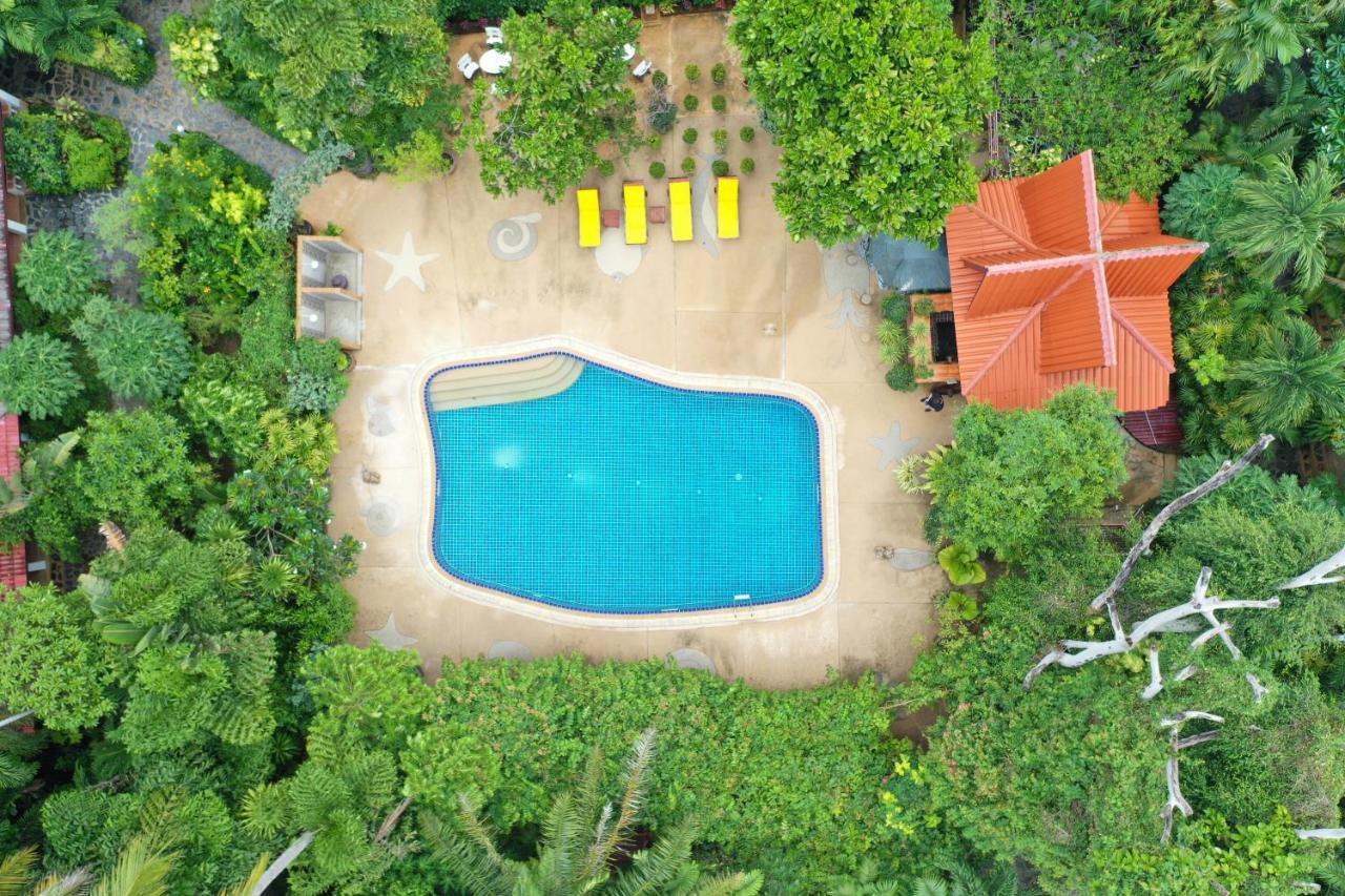 Tropica Bungalow Beach Hotel Patong Buitenkant foto